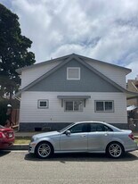 119 S Ditmar St in Oceanside, CA - Building Photo