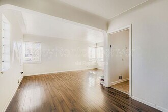 3233 Steele St in Denver, CO - Foto de edificio - Building Photo