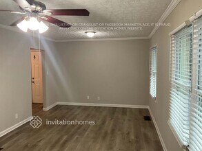 2497 Brentwood Rd in Decatur, GA - Foto de edificio - Building Photo