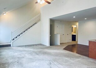 46 Islip Ave in Islip, NY - Building Photo - Building Photo