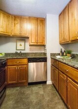 2030 N Adams St in Arlington, VA - Building Photo - Building Photo