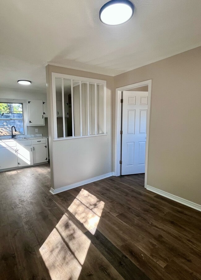 property at 811 2nd Ave N