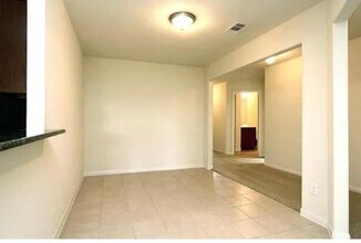 9406 Gold Mountain Dr in Rosharon, TX - Building Photo - Building Photo