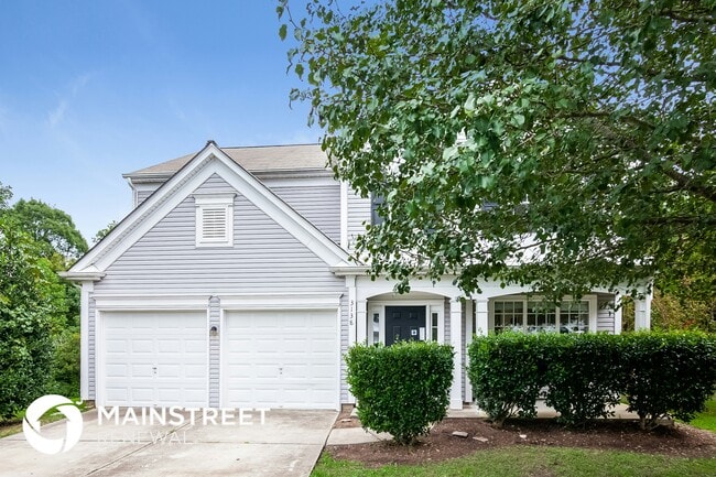 property at 3138 Old Ironside Dr