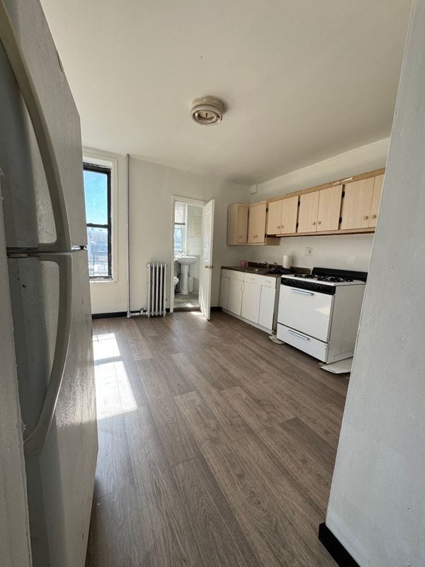property at 140 29th St