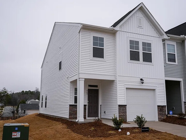 469 Fran Dr in Haw River, NC - Building Photo - Building Photo