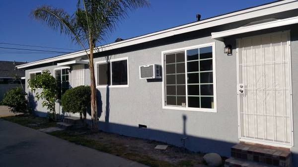 4351 139th St, Unit D in Hawthorne, CA - Foto de edificio