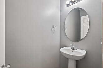 12210 Urbank St NE in Blaine, MN - Building Photo - Building Photo