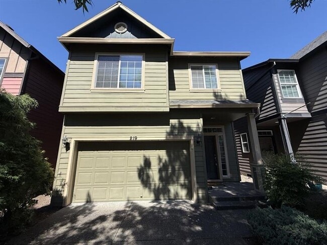 219 NW Mandi St