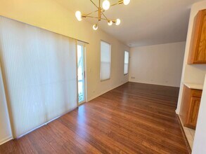 3996 Blackstone Dr in Aurora, IL - Foto de edificio - Building Photo