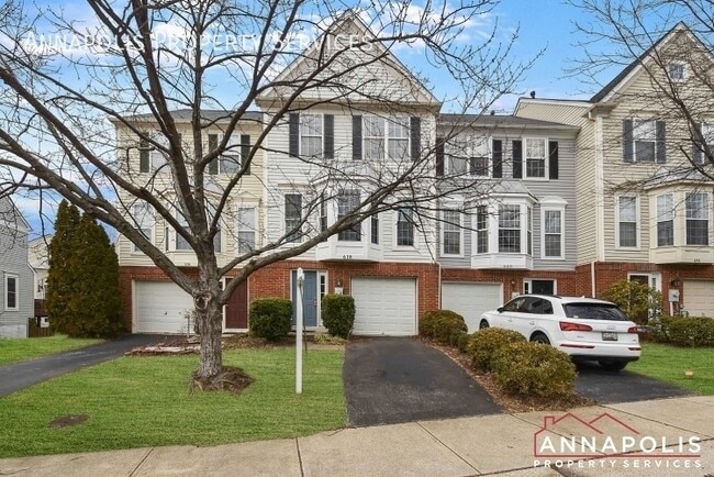 638 Howards Loop