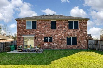 4006 Collin Ct in Heartland, TX - Building Photo - Building Photo