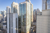 2 Erie East in Chicago, IL - Foto de edificio - Building Photo