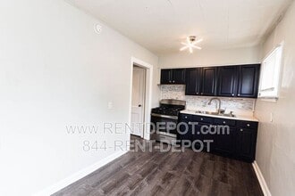 2501 N Evans Ave in Evansville, IN - Building Photo - Building Photo