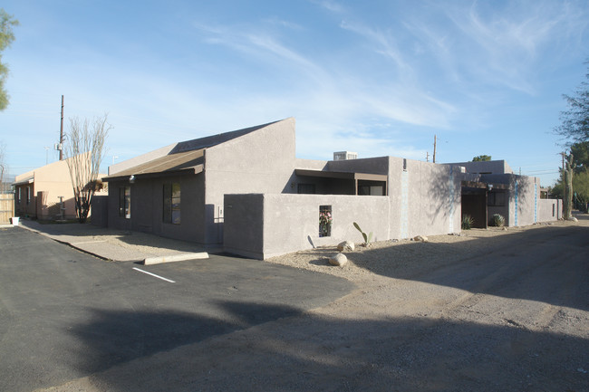 3453-55 57 59 E. Pima St in Tucson, AZ - Building Photo - Building Photo