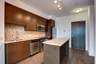 26-1026 Norton Ave in Toronto, ON - Building Photo - Building Photo