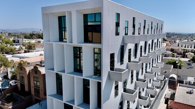 Niima in San Diego, CA - Foto de edificio - Building Photo