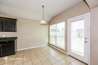 1212 Camden Yard Dr in Burleson, TX - Building Photo - Building Photo