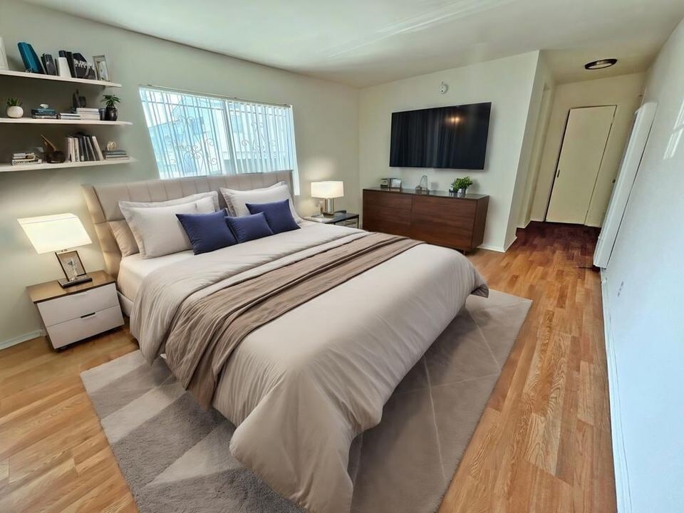 12716 Venice Blvd. in Los Angeles, CA - Building Photo
