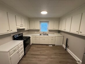 113 Garrison Dr in Belmont, NC - Foto de edificio - Building Photo