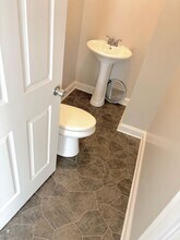 1113 Laurel Ave in Akron, OH - Building Photo - Building Photo