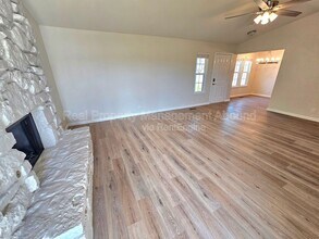 1611 N Hickory Ave in Broken Arrow, OK - Building Photo - Building Photo