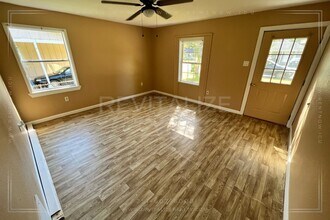 3513 Sherlawn Dr in Moss Point, MS - Building Photo - Building Photo