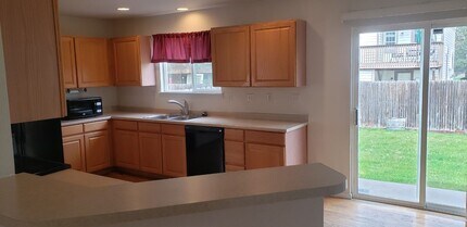 1840 S Ulster St in Denver, CO - Building Photo - Building Photo