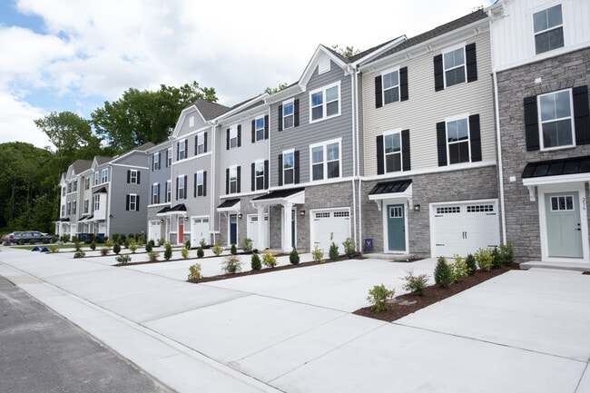property at 222 Tern Ct