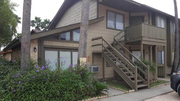 Bourbon Street Apartments in Harlingen, TX - Foto de edificio