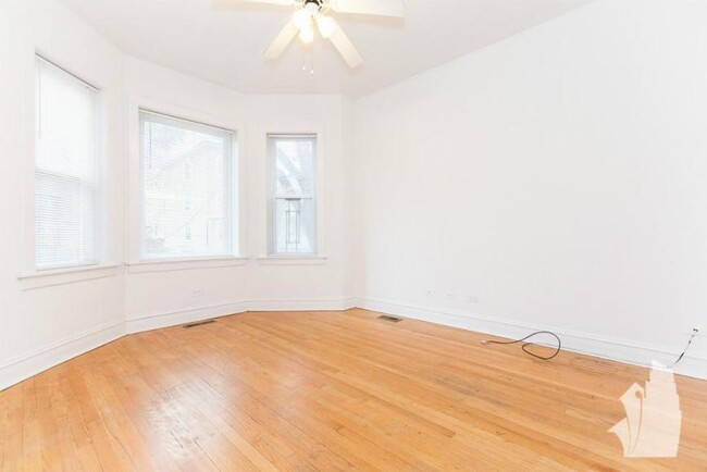 1460 W Grace St in Chicago, IL - Building Photo - Building Photo