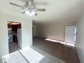 3989 Lamont St in San Diego, CA - Building Photo - Building Photo