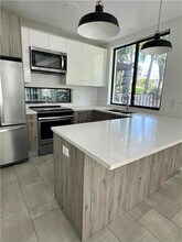 727 NE 15th Ave in Fort Lauderdale, FL - Building Photo - Building Photo