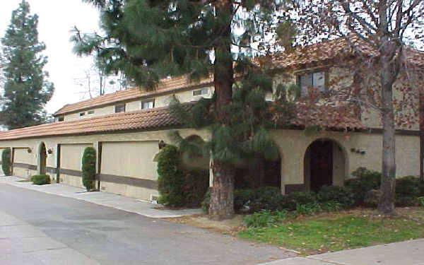 216 W Fir St in Brea, CA - Building Photo