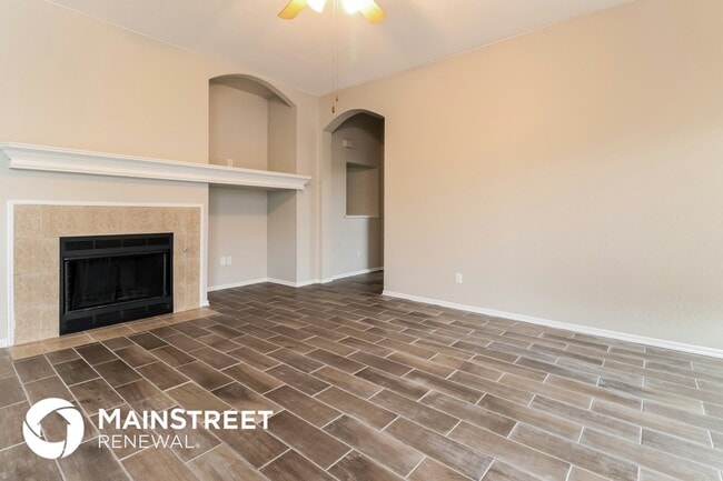 1125 Oak Creek Dr in Moore, OK - Building Photo - Building Photo