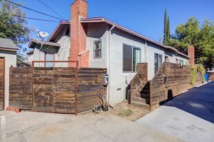 3216 Bellevue Ave in Los Angeles, CA - Building Photo