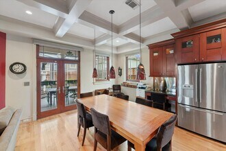 945 Waverly St in Houston, TX - Building Photo - Building Photo