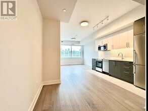 664 Spadina Ave. in Toronto, ON - Building Photo - Building Photo