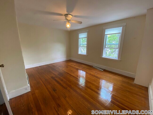 41 Simpson Ave in Somerville, MA - Building Photo - Building Photo