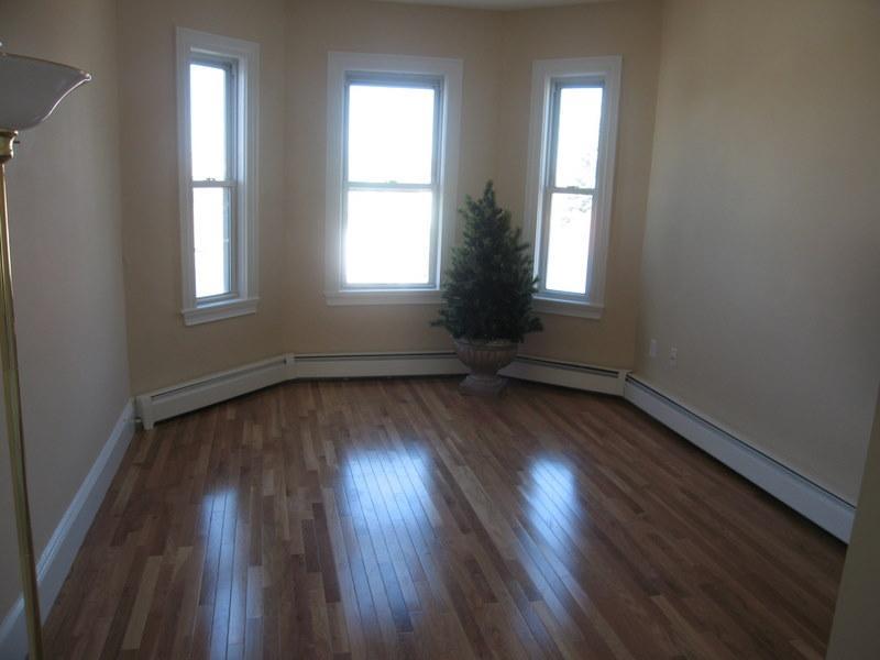48 Porter St in Somerville, MA - Building Photo
