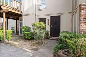 7736 Challie Ln in Houston, TX - Building Photo - Building Photo