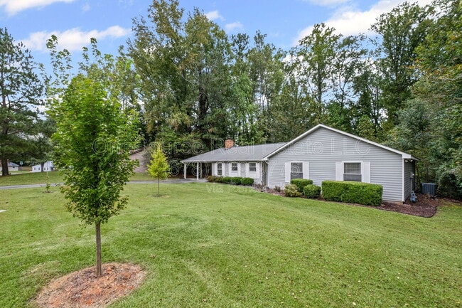 2752 Post Oak Ct in Marietta, GA - Foto de edificio - Building Photo