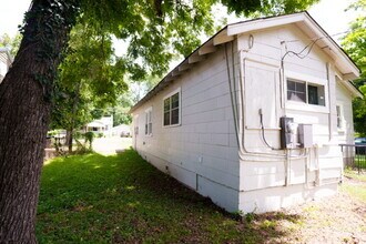 2219 Wesley Ave SW in Birmingham, AL - Building Photo - Building Photo