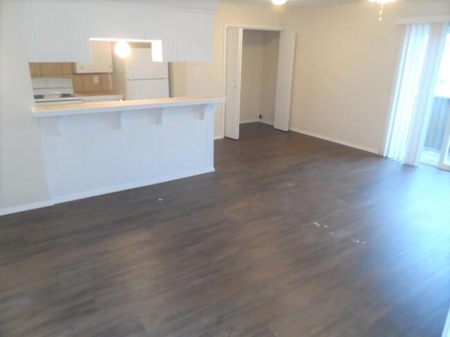 1331 Glen Oaks Ct in Norman, OK - Building Photo - Building Photo