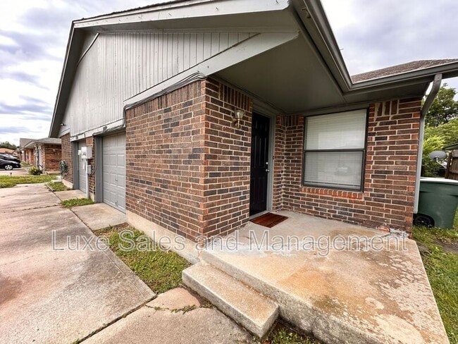 property at 202 Barrett Pl