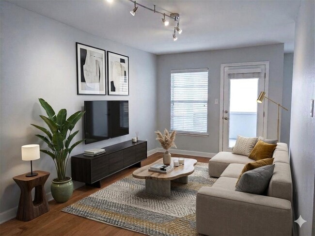 property at 2020 S Congress Ave