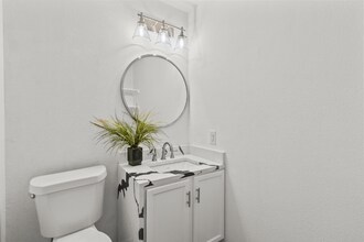 10003 Silver Park in San Antonio, TX - Building Photo - Building Photo