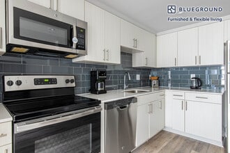 950 24th St NW in Washington, DC - Building Photo - Building Photo