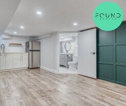 37 Garfield Ave N in Hamilton, ON - Building Photo