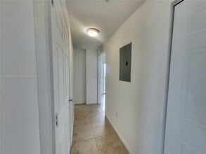 435 SW 12th Ave in Miami, FL - Building Photo - Building Photo